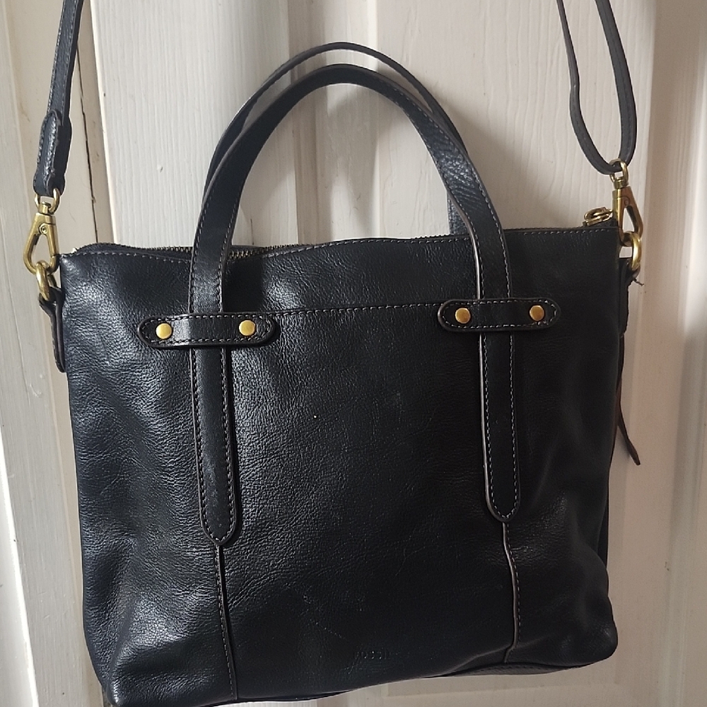Elegant Black Leather Handbag